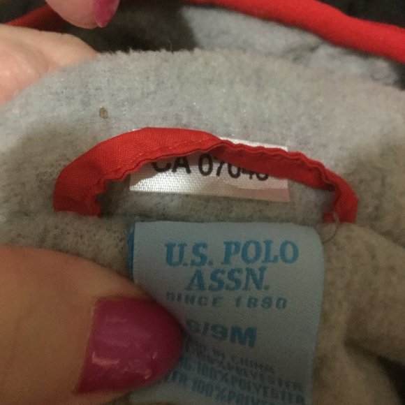 U.S. Polo Assn. one piece snowsuit size 6/9 months excellent used condition - Picture 7 of 7
